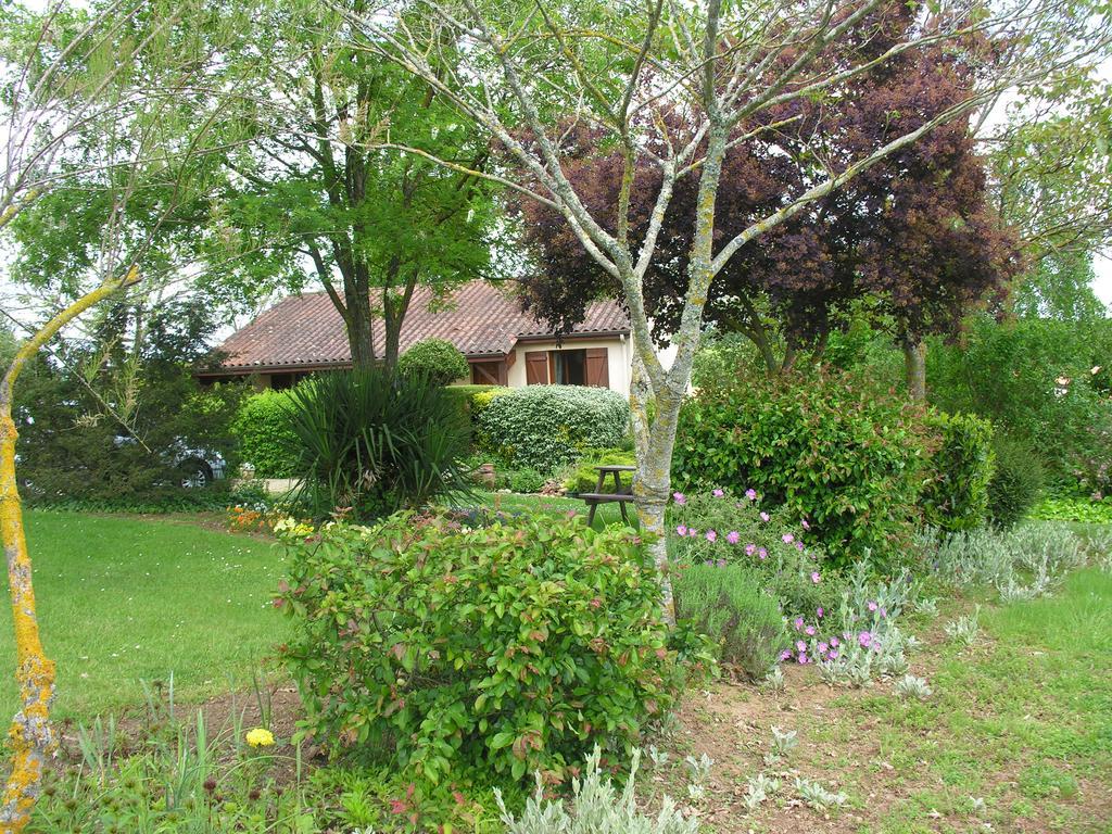 Chez Annie Guest House Saint-Avit-Riviere Luaran gambar